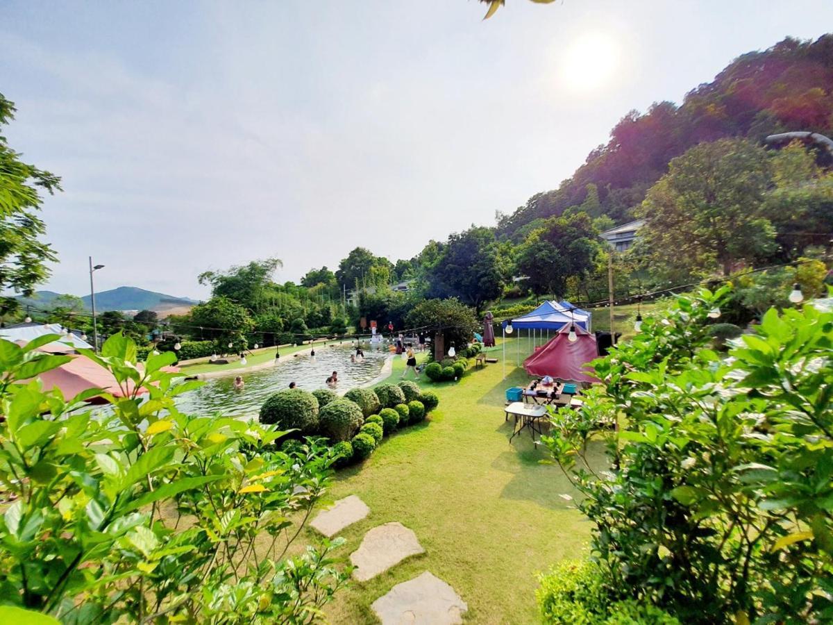 Onsen Villas - Venuestay 호아빈 외부 사진