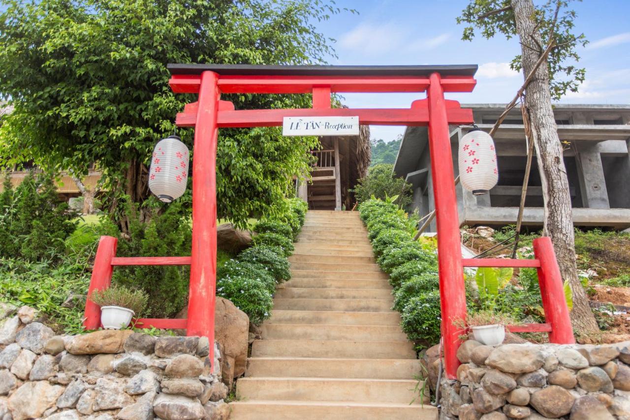 Onsen Villas - Venuestay 호아빈 외부 사진